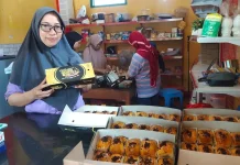 Kisah Yuyun dari Hobi Jadi Bisnis Kuliner Unggulan Purworejo