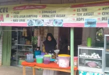UMKM Membantu Kebutuhan Pendidikan dan Dapur Warga
