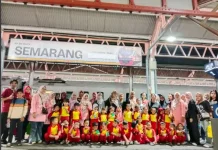 Belajar Transportasi, Siswa TK Pertiwi Diajak Naik Kereta