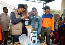 Belum Berlistrik, Bupati Pasok Lampu Surya ke JamurKonyel