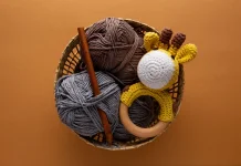 Merajut Jadi Simbol "Self-Care" dan Fashion Gen Z