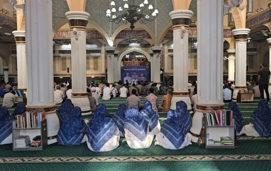 Sabar Hadapi Musibah Nasional