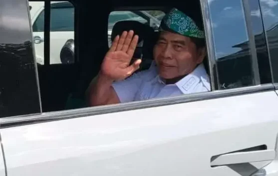 Gubernur Dorong Kendaraan Dinas Listrik, Dukung Transisi Energi