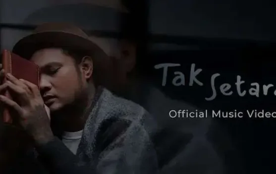 Tak Setara Lagu Tentang Cinta yang Beda Frekuensi