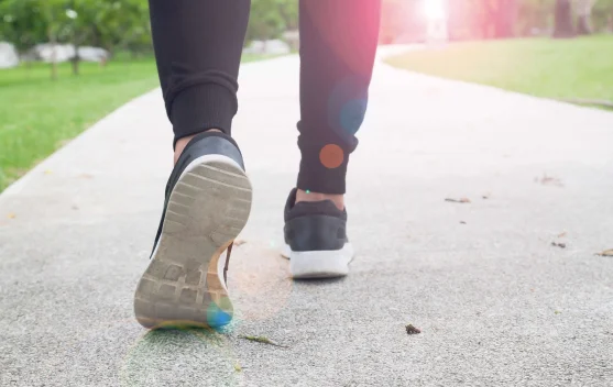 Jalan Kaki, Olah Raga Sederhana Segudang Manfaat Kesehatan