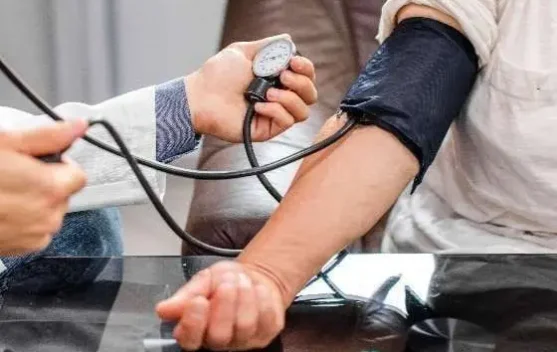 Terapkan Pola Hidup Sehat, Jauhi Hipertensi