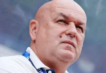 Hodak Sebut Persib Punya Pertahanan Solid