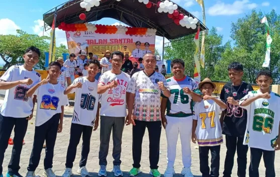 Martin Olla Sukses Hibur Warga Sebatik Barat