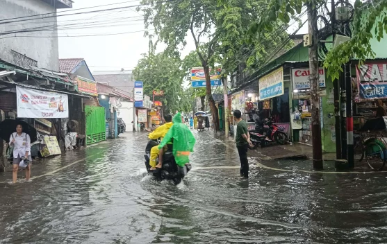 Waspada Bahaya Penyakit Kulit yang Mengintai Pasca Banjir