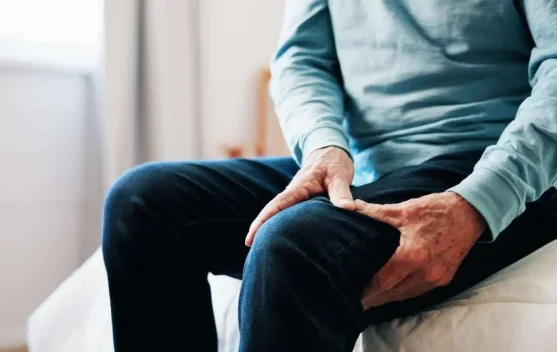 Inilah Tips Menjaga Kesehatan Sendi Saat Lanjut Usia 