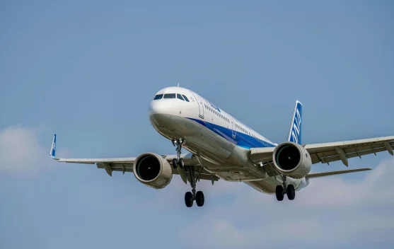 Ketahui Perbedaan Fungsi ELT dan Black Box Pesawat