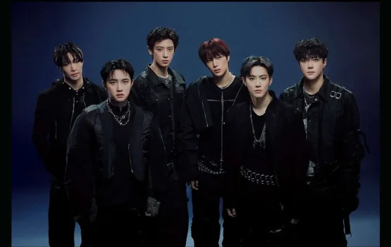 EXO Comeback Dengan Full Album "REVERXE"