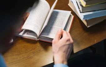 James Clear: Perubahan Kecil, Hasil Luar Biasa