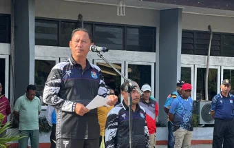 Wabup Yapen Soroti Kepala Kampung dan Kepala Sekolah